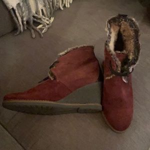 Hispanitas Wine color Suede Booties